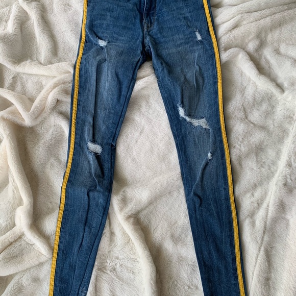 Express Mid Rise Side Stripe Ankle Jeans - Picture 2 of 3
